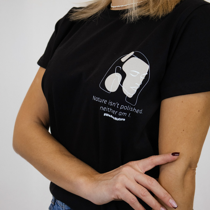 nature-s-finest-nature-isn-t-polished-t-shirt-damen-wei image 2