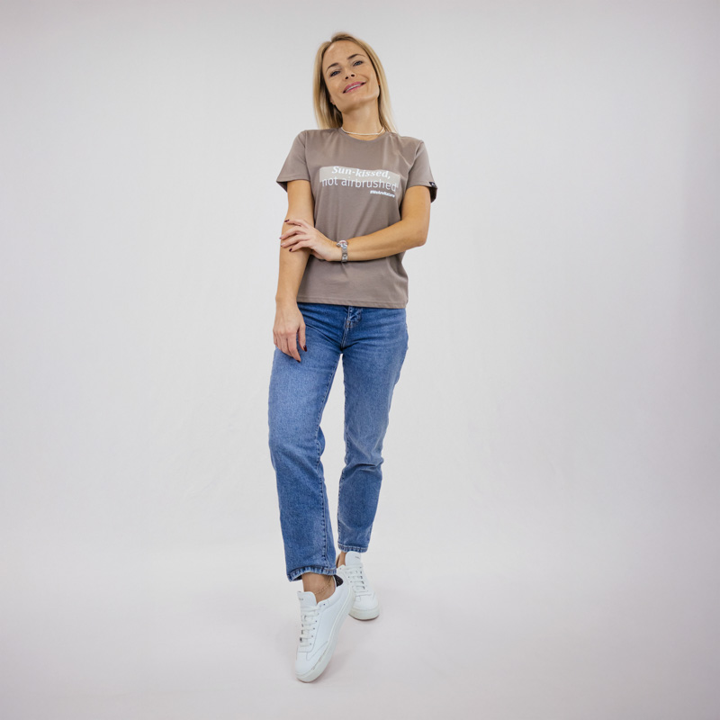 nature-s-finest-sun-kissed-t-shirt-not-airbrushed-print image 3