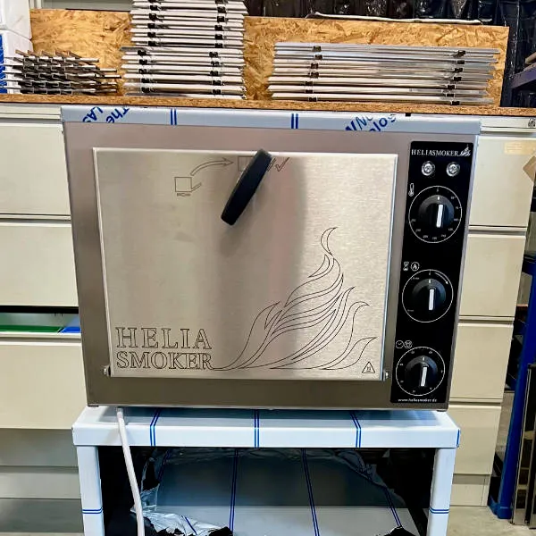 helia-smoker-helia24-2a-r-ucherofen-edelstahl-1500-w image 1