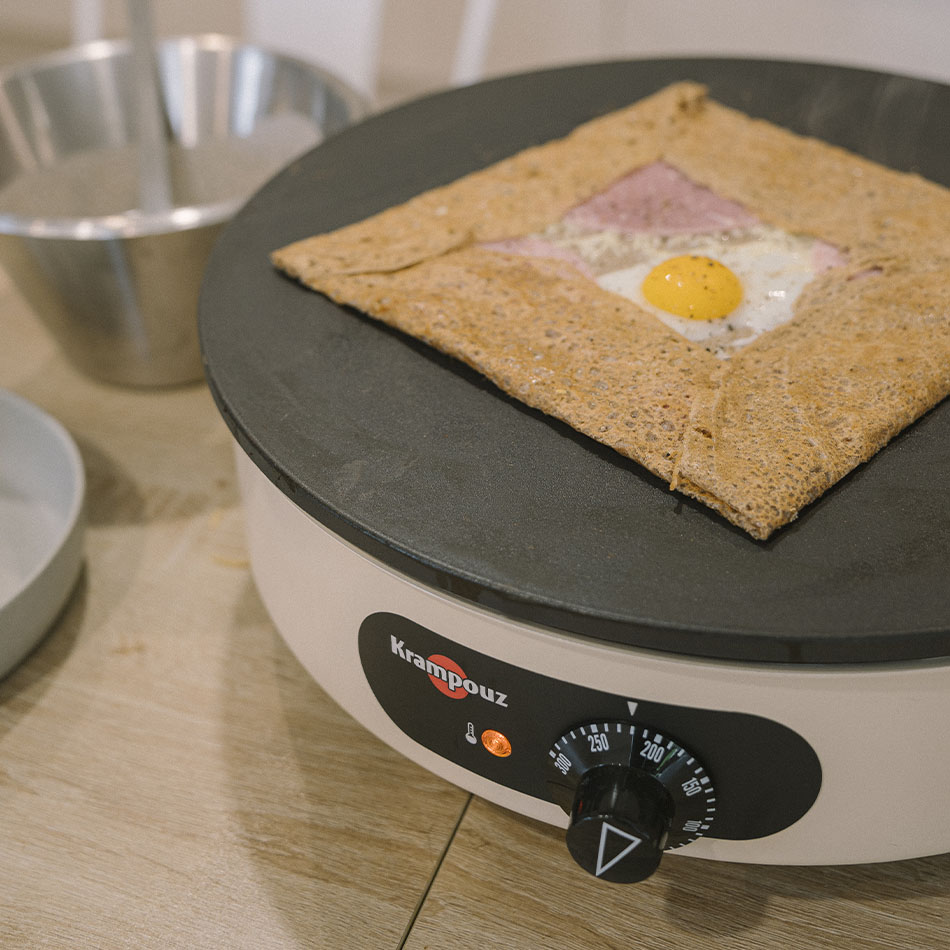 krampouz-armen-40cm-crepemaker-gusseisen-emailliert-300-c image 4