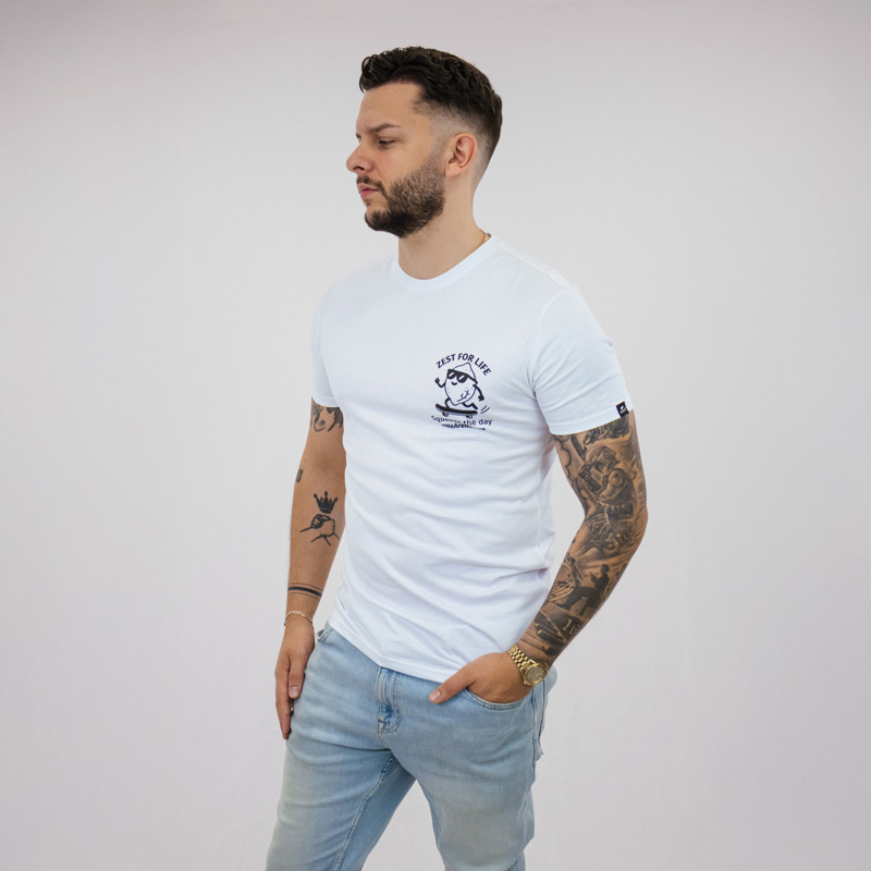 nature-s-finest-zest-for-life-squeeze-the-day-t-shirt-spruch image 4